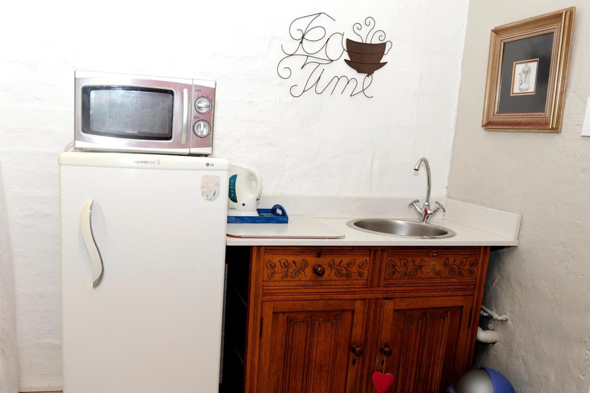 Oliveroom Self Catering And B&B Durban Szoba fotó